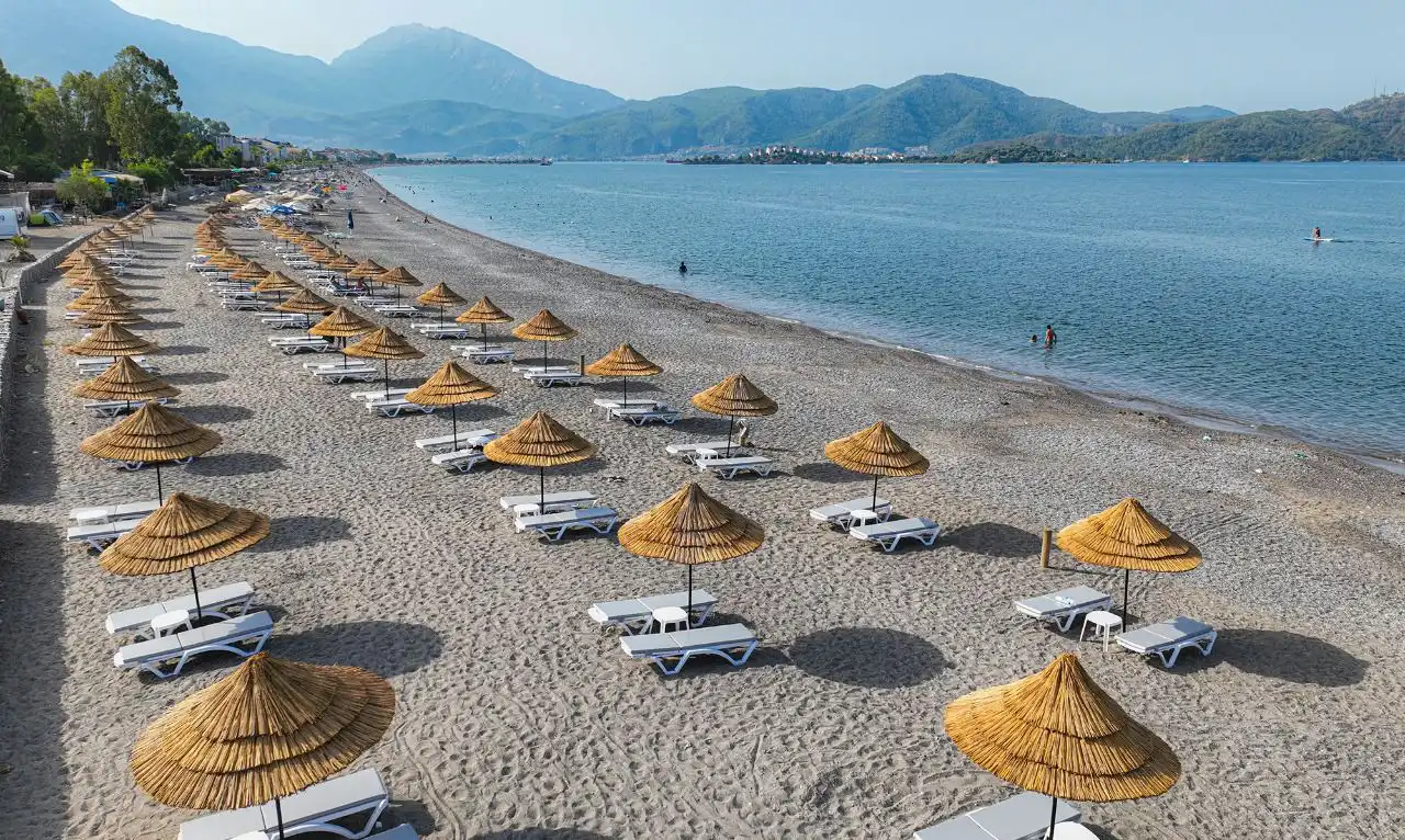 Muhteşem Gün Batımı Denince de Fethiye'de Aklınıza Gelen İlk Yer Çalış Plajı Sizlerle..