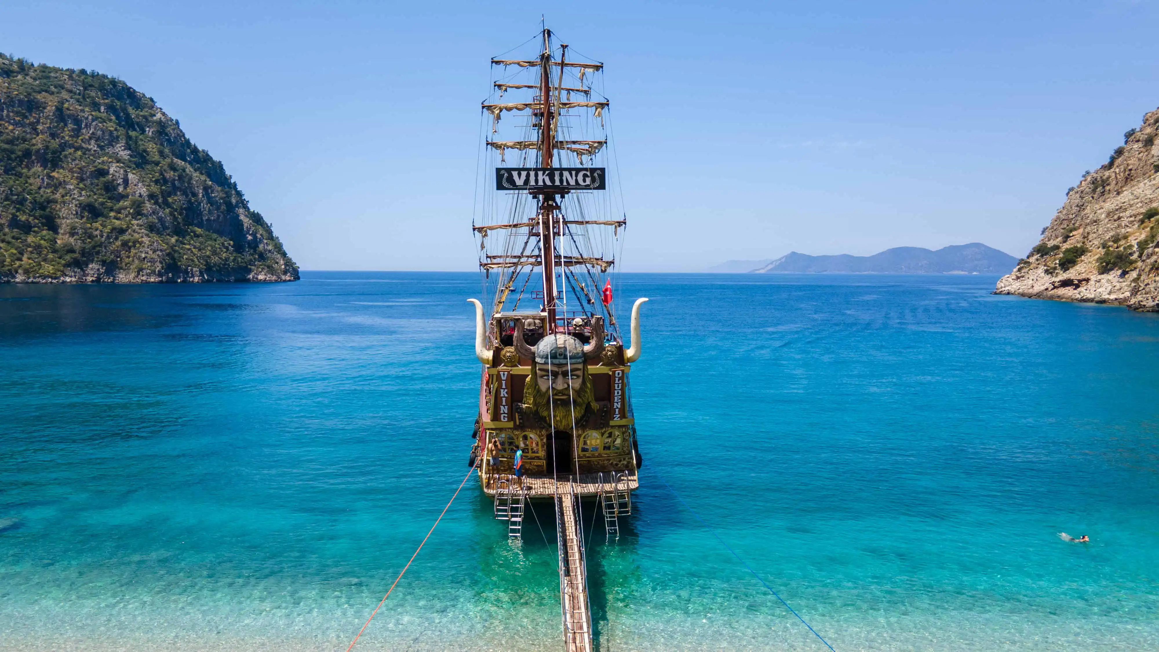 Fethiye'nin Mavi Sularında Tekne Turu: Doğanın Göbeğinde Bir Macera