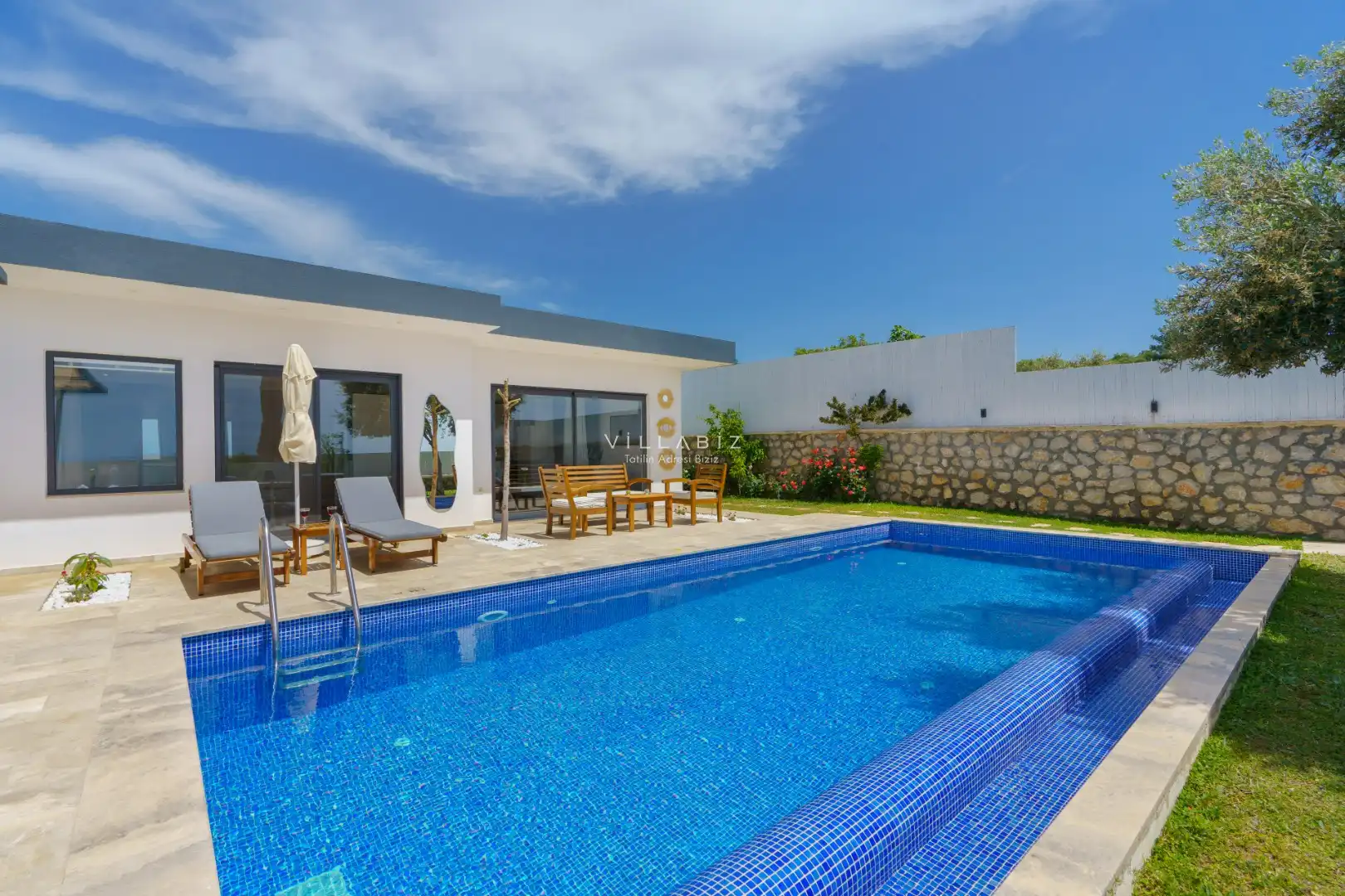 Villa-Biz-Villa-Jojo-9_385.jpg