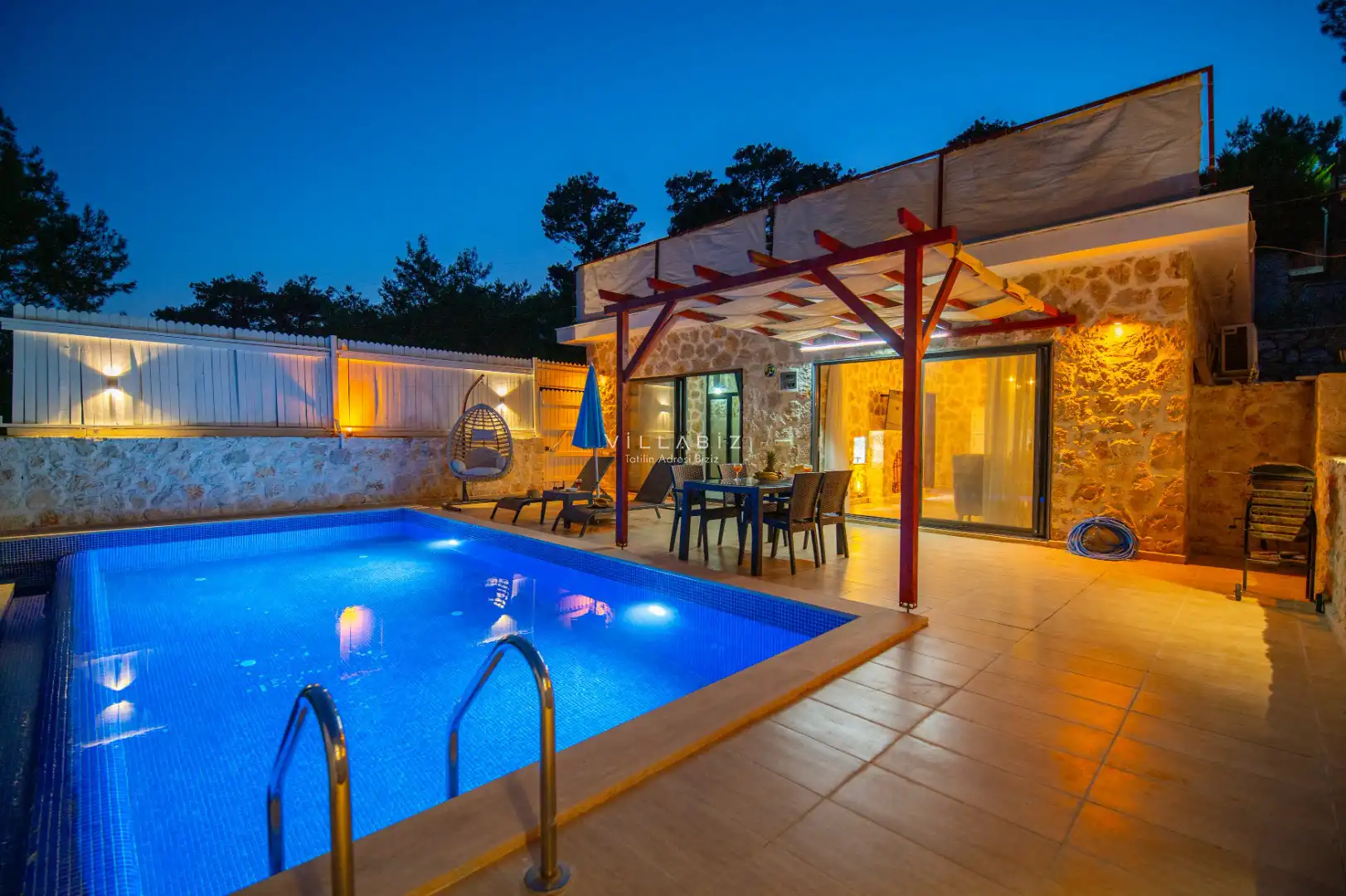 Villa-Biz-Villa-Srtone-Hosue-1-9_847.jpg