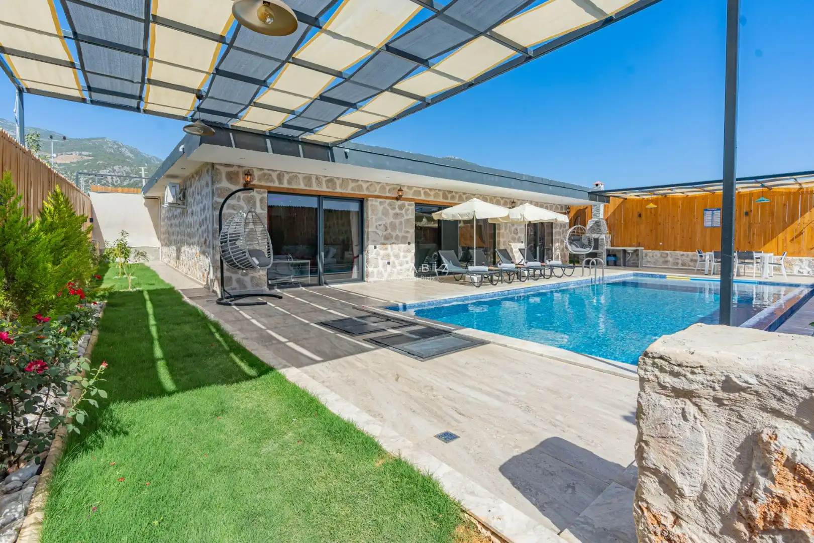 Villabiz-villa-enes-wiev-2-31_34.jpg
