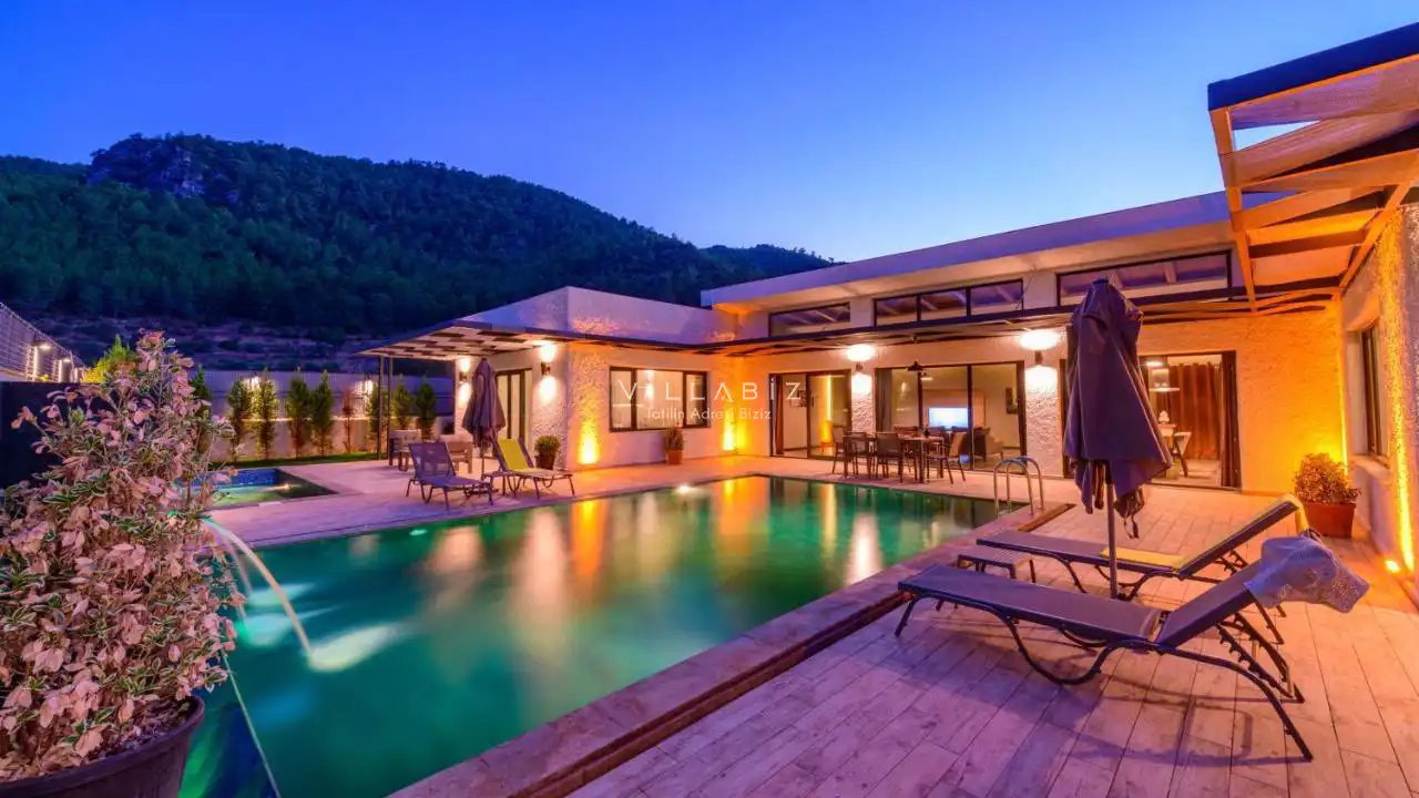 Villa Ravi Life
