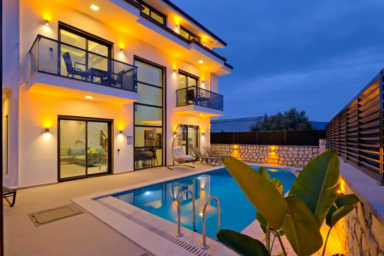villavillam_villa_unique_duo-22-512_330.JPG